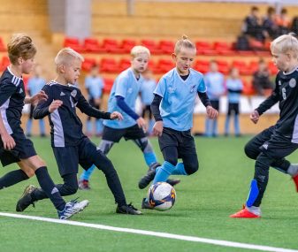 Marijampolę sudrebino tarptautinis vaikų futbolo turnyras – LG Cup 2019